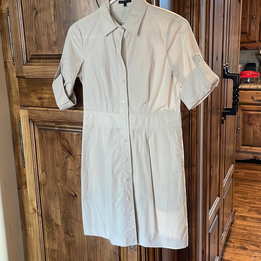 THEORY NWOT Khaki Shirtdress 2